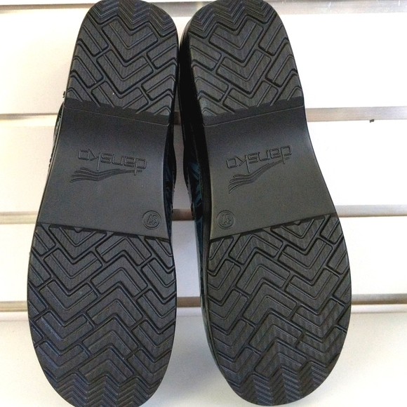 Dansko Clogs - Picture 3 of 3